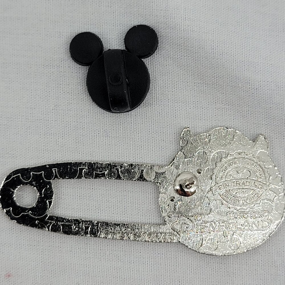 DISNEY Pin Trading ~ Disneyland Hong Kong ~ Safety Pin ~ Mike wazowski ~ 2015 ~1 - Picture 4 of 9